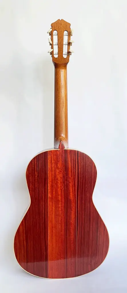 el-palestine-classical-guitar-back.webp