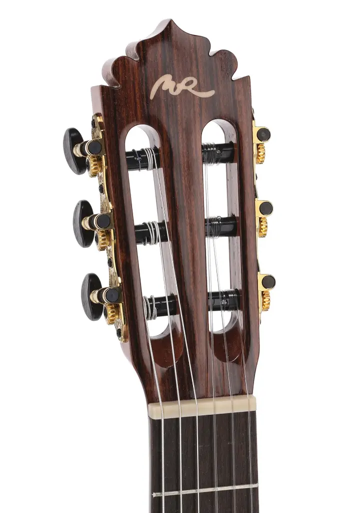 Manuel-Rodriguez-ACADEMIA-Series-Santos-Pavo-Real-E-Acoustic-Spruce-Santos-EX-SS-EA-gloss501-3584.webp